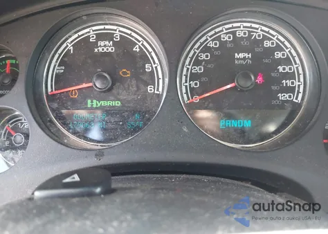 2011 Chevrolet Tahoe Hybrid z USA, uszkodzony, nr VIN 1GNSKDFJ3BR192126